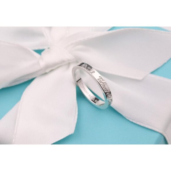 Tiffany & Co. New York Notes Narrow Band Ring in Silver Size 5 - Picture 6 of 9